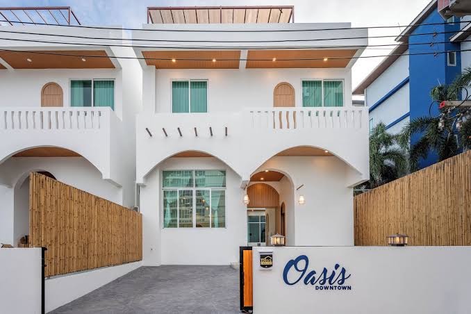 Downtown Oasis Pool Villa Collection | KTV Private Stay | Near Walking Streetの写真